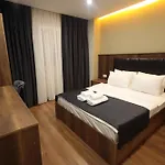 Hotel Bzn Airport