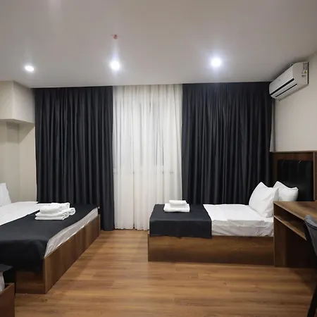 Hotel Bzn Airport