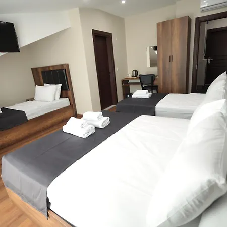 Hotel Bzn Airport