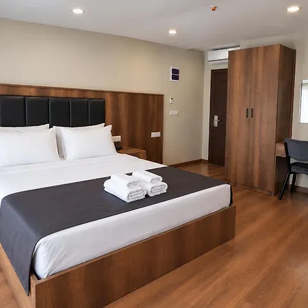 Bzn Airport Otel 3*